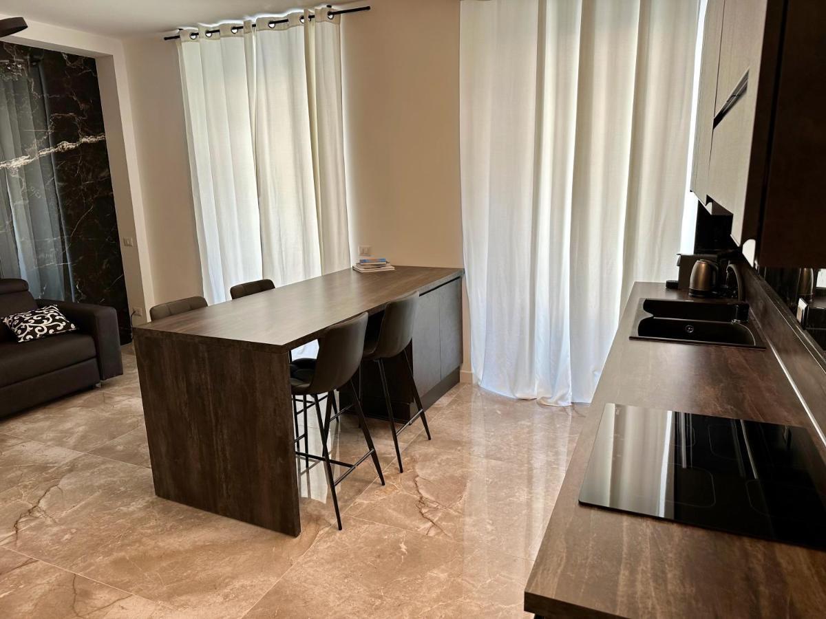 Magic Place Bergamo! Classy Apartment In The Heart Of The City 외부 사진