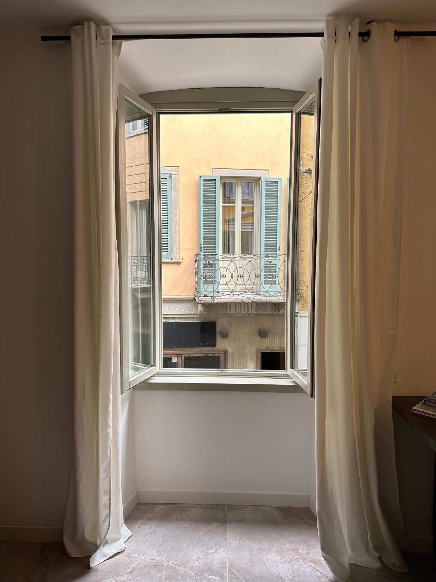 Magic Place Bergamo! Classy Apartment In The Heart Of The City 외부 사진